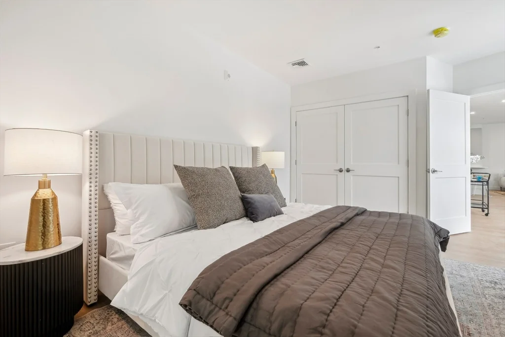 2 bed, 2 bath apartment for rent at 256 Dorchester St Unit 504, South Boston — photo 19 of 24
