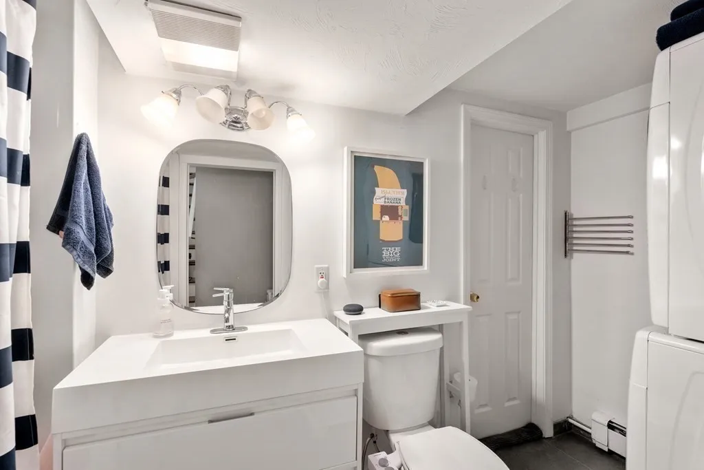 2 bed, 1.5 bath apartment for rent at 256 E St Unit 1, South Boston — photo 13 of 23