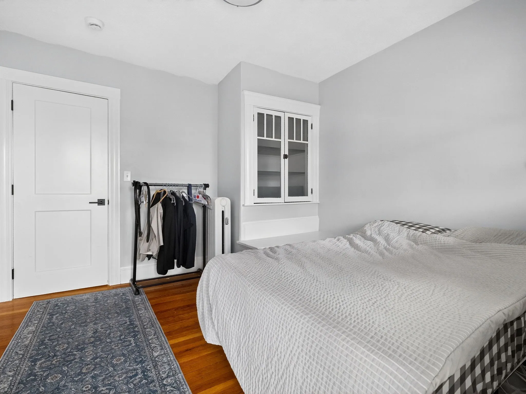 4 bed, 2 bath apartment for rent at 256 Main St Unit 2, South Medford — photo 15 of 18