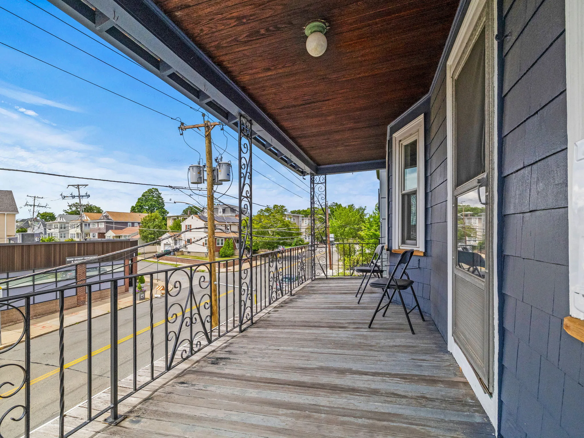 4 bed, 2 bath apartment for rent at 256 Main St Unit 2, South Medford — photo 16 of 18