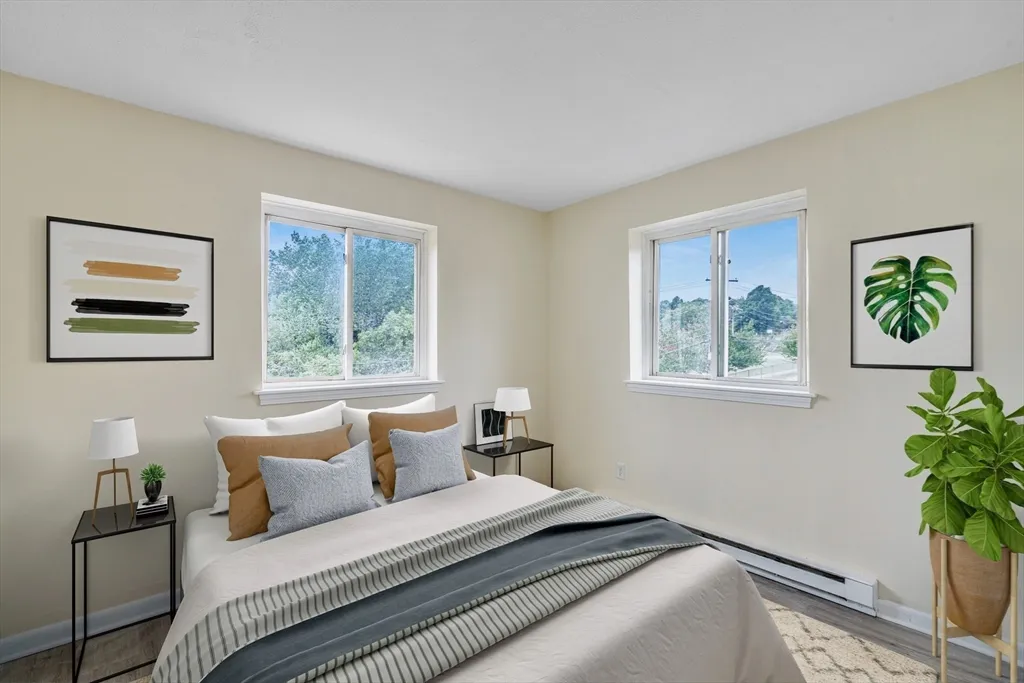 2 bed, 1 bath apartment for rent at 256 Parker Hill Ave Unit 14, Mission Hill — photo 4 of 7