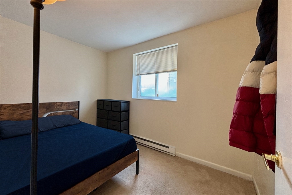 2 bed, 1 bath apartment for rent at 256 Parker Hill Ave Unit 6, Mission Hill — photo 5 of 10