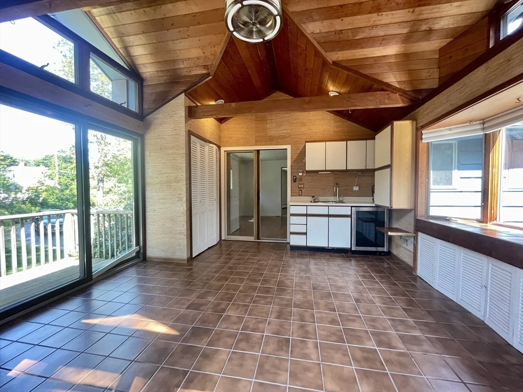 3 bed, 3 bath apartment for rent at 256 South Ave Unit 256, Weston — photo 13 of 27