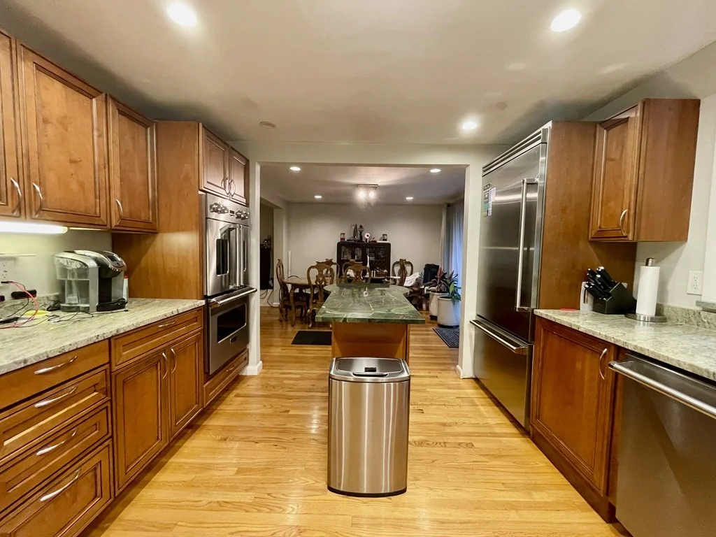 3 bed, 3 bath apartment for rent at 256 South Ave Unit N/A, Weston — photo 5 of 27