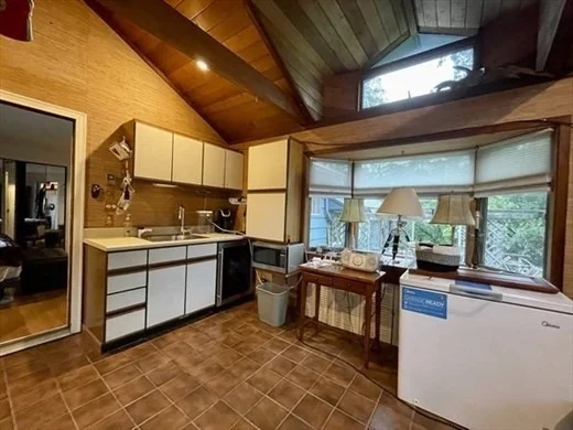3 bed, 3 bath apartment for rent at 256 South Ave, Weston — photo 8 of 23