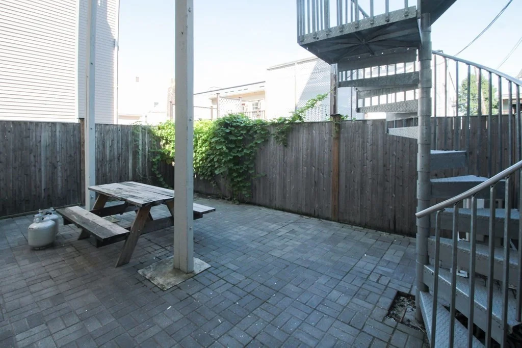 2 bed, 1 bath apartment for rent at 256 W 3rd St Unit 1, South Boston — photo 11 of 11