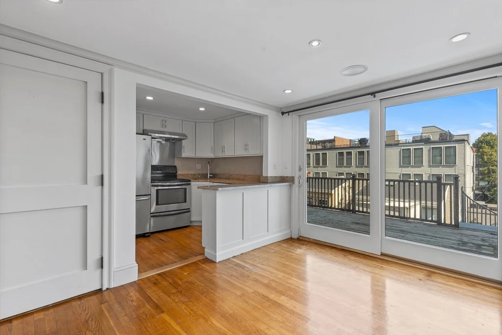 2 bed, 1 bath apartment for rent at 256 W 3rd St Unit 2, South Boston