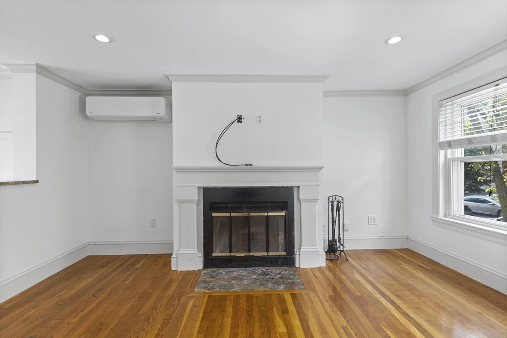2 bed, 1 bath apartment for rent at 256 W 3rd St Unit 2, South Boston — photo 15 of 30