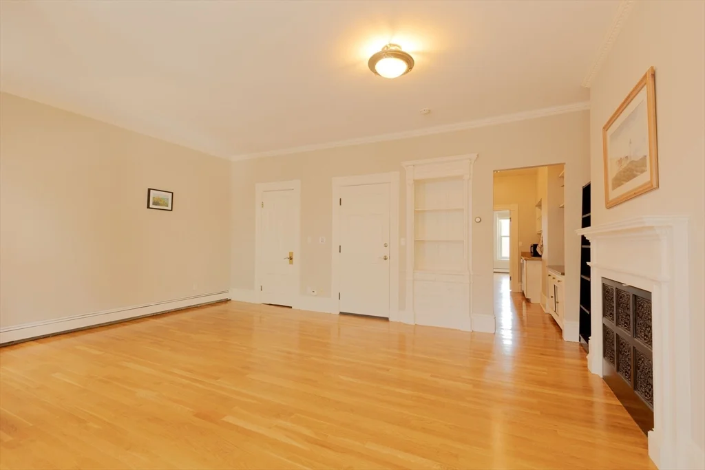1 bed, 1 bath apartment for rent at 256 W Newton Unit 3, Back Bay — photo 13 of 25
