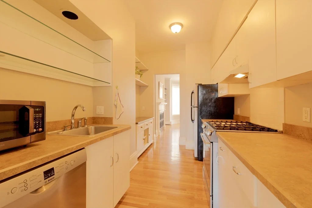 1 bed, 1 bath apartment for rent at 256 W Newton Unit 3, Back Bay — photo 15 of 25