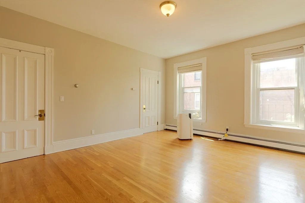 1 bed, 1 bath apartment for rent at 256 W Newton Unit 3, Back Bay — photo 17 of 25
