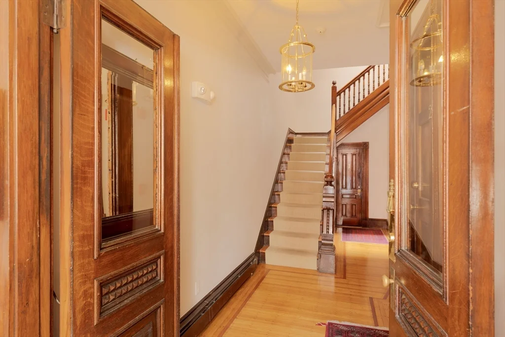 1 bed, 1 bath apartment for rent at 256 W Newton Unit 3, Back Bay — photo 7 of 25