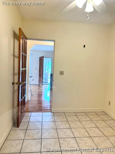 3 bed, 1 bath apartment for rent at 257 Powder House Boulevard Unit 1, Tufts — photo 13 of 17