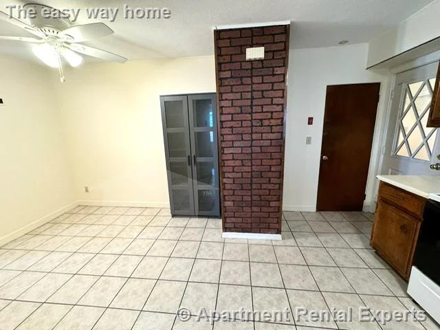 3 bed, 1 bath apartment for rent at 257 Powder House Boulevard Unit 1, Tufts — photo 11 of 17