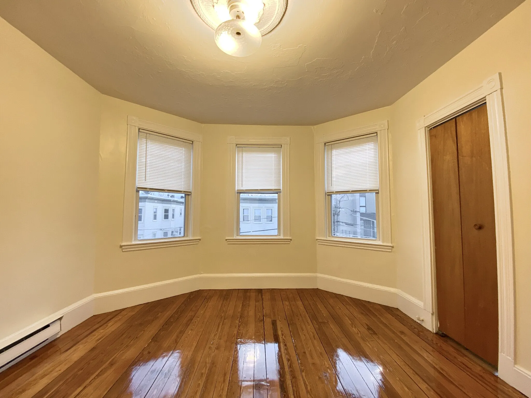 2 bed, 1 bath apartment for rent at 257 Beacon St Unit 3, Ward Two — photo 5 of 15