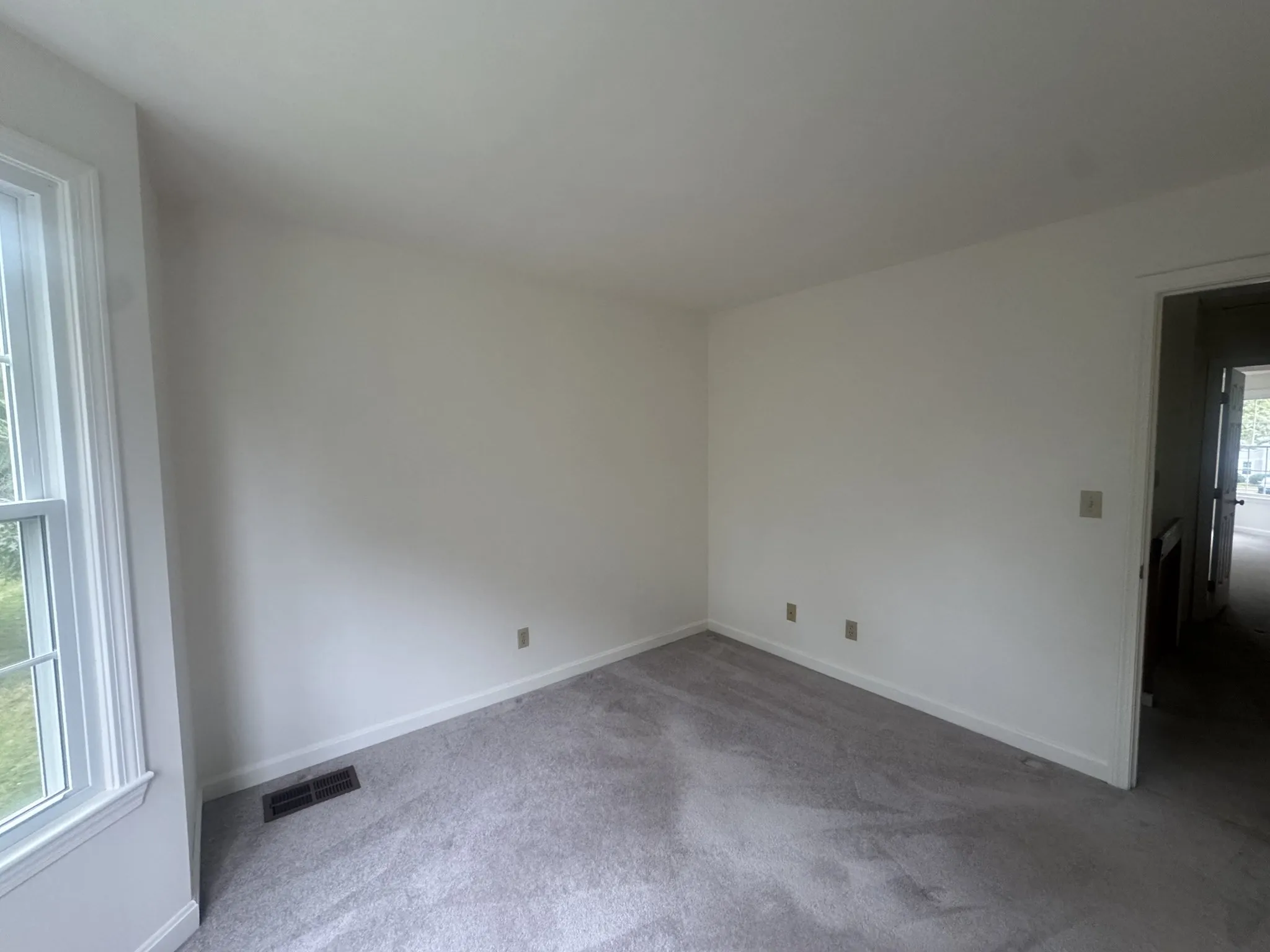 2 bed, 1 bath apartment for rent at 257 Dana Farms Unit 257, East Fairhaven — photo 19 of 24
