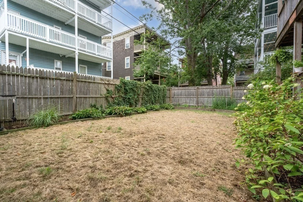 2 bed, 1 bath apartment for rent at 257 E Cottage Unit 1, Dorchester — photo 12 of 14