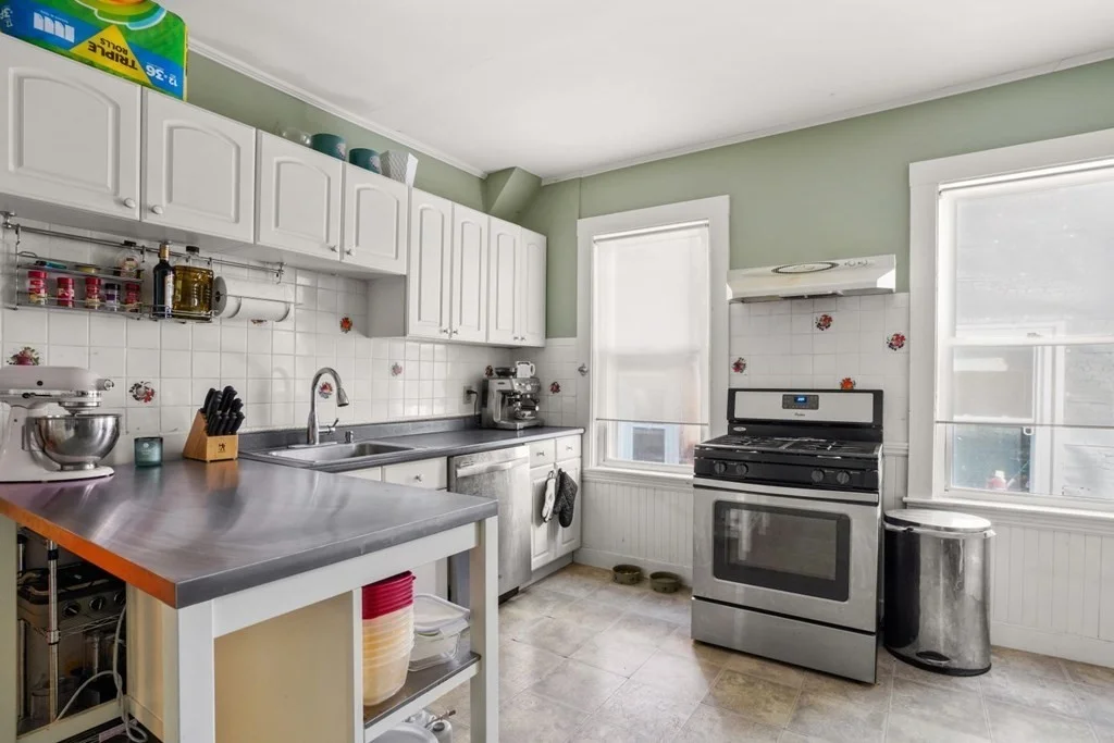 2 bed, 1 bath apartment for rent at 257 E Cottage Unit 2, Dorchester — photo 8 of 14