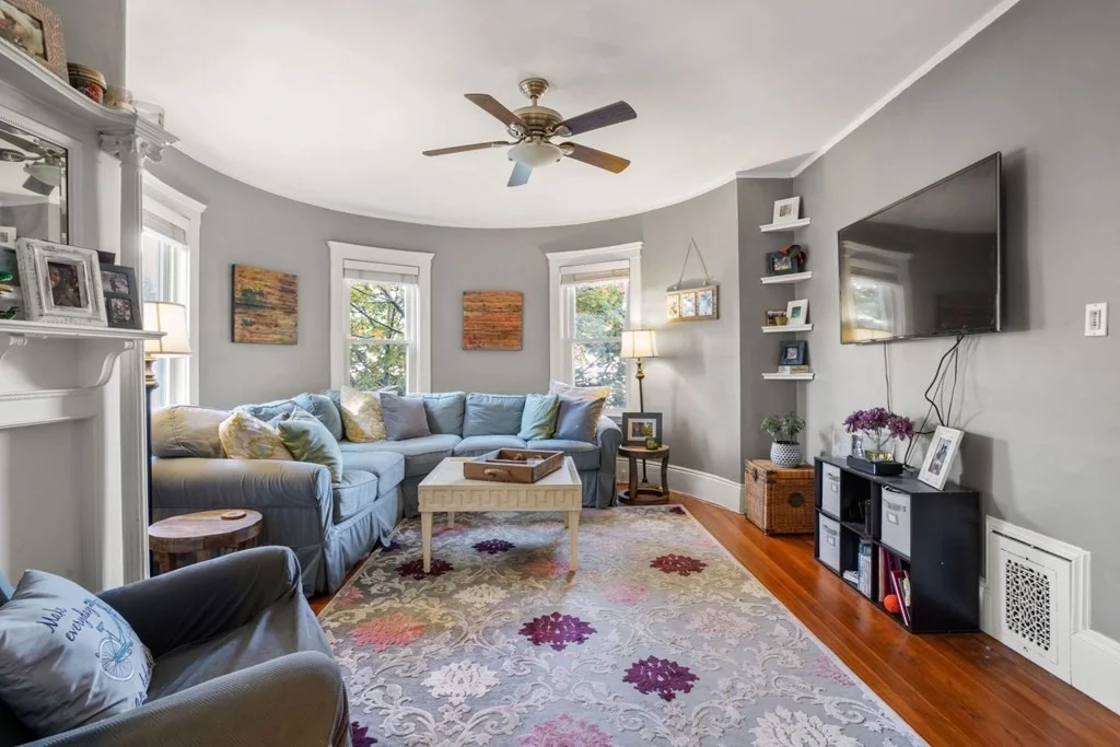 2 bed, 1 bath apartment for rent at 257 E Cottage Unit 2, Dorchester — photo 2 of 14