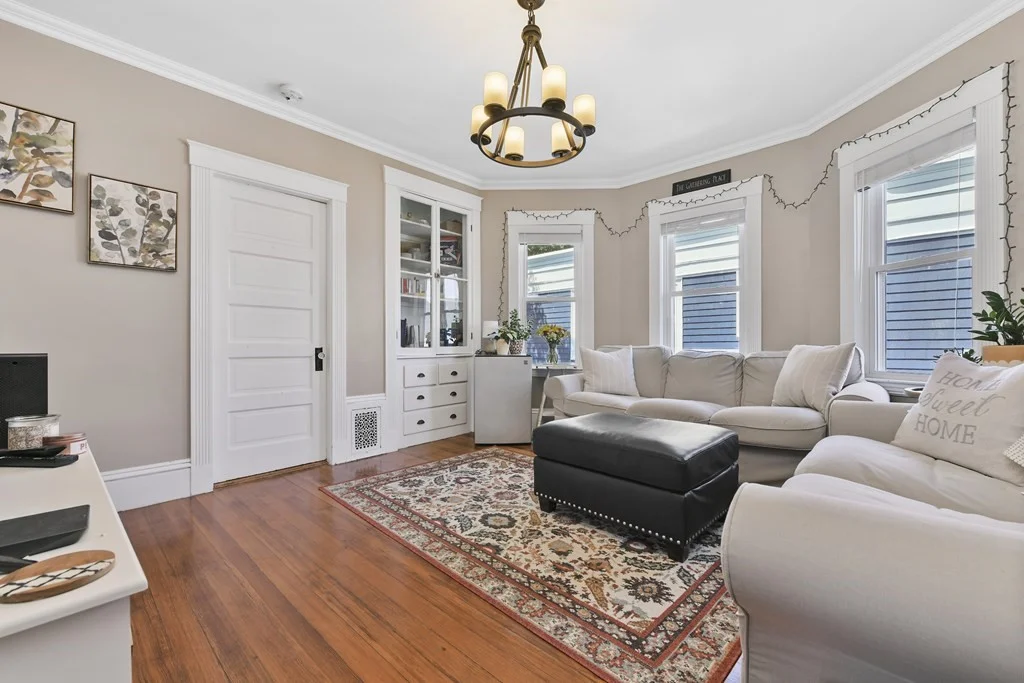 3 bed, 1 bath apartment for rent at 257 E Cottage Unit 3, Dorchester — photo 5 of 13