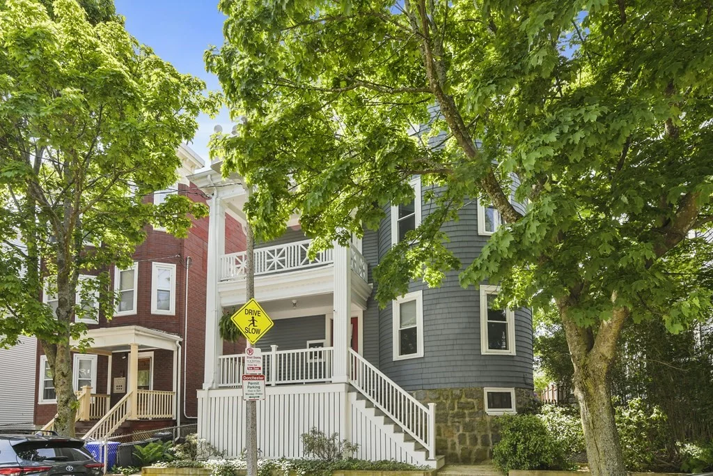 3 bed, 1 bath apartment for rent at 257 E Cottage Unit 3, Dorchester — photo 13 of 13