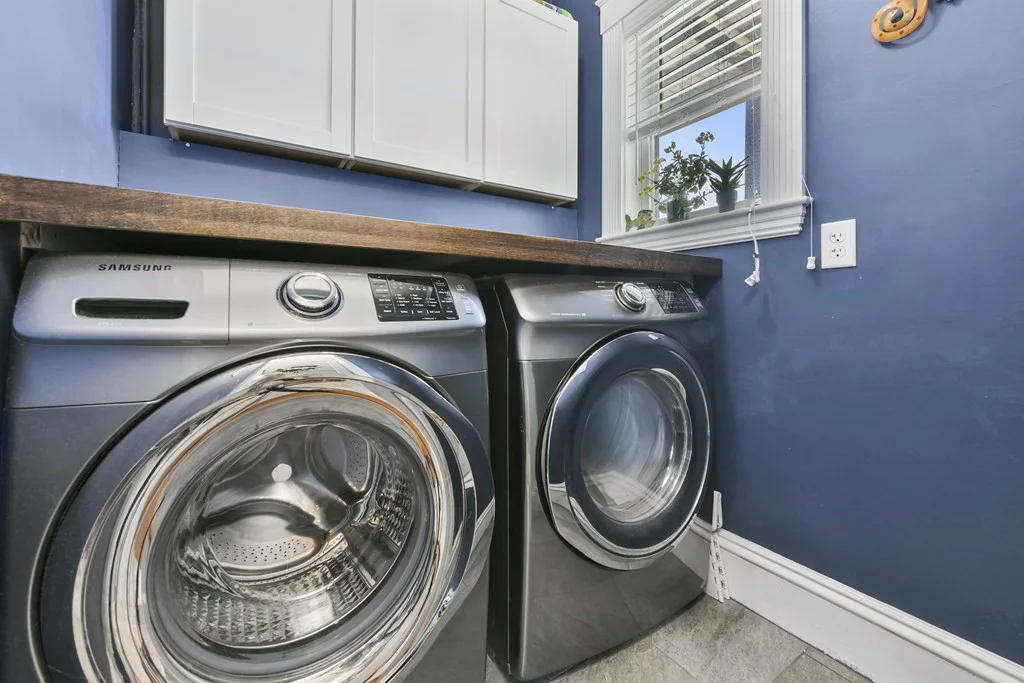 3 bed, 1 bath apartment for rent at 257 E Cottage Unit 3, Dorchester — photo 11 of 13