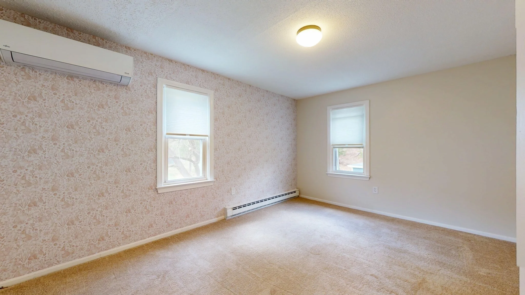 4 bed, 1 bath apartment for rent at 257 Hudson, Northborough — photo 6 of 19