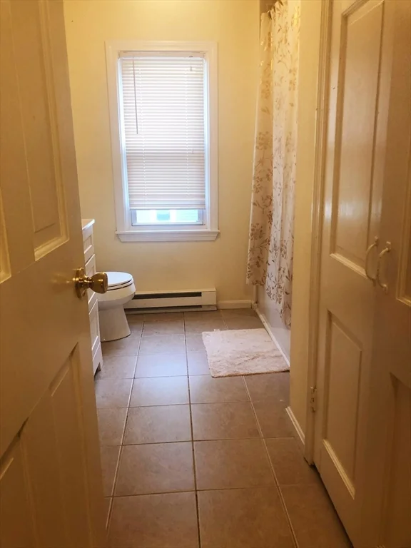 4 bed, 1 bath apartment for rent at 257 Hudson Unit --, Northborough — photo 13 of 18