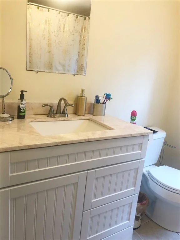 4 bed, 1 bath apartment for rent at 257 Hudson Unit --, Northborough — photo 14 of 18