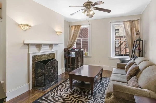 1 bed, 1 bath apartment for rent at 257 Marlborough St Unit 8, Back Bay — photo 3 of 9