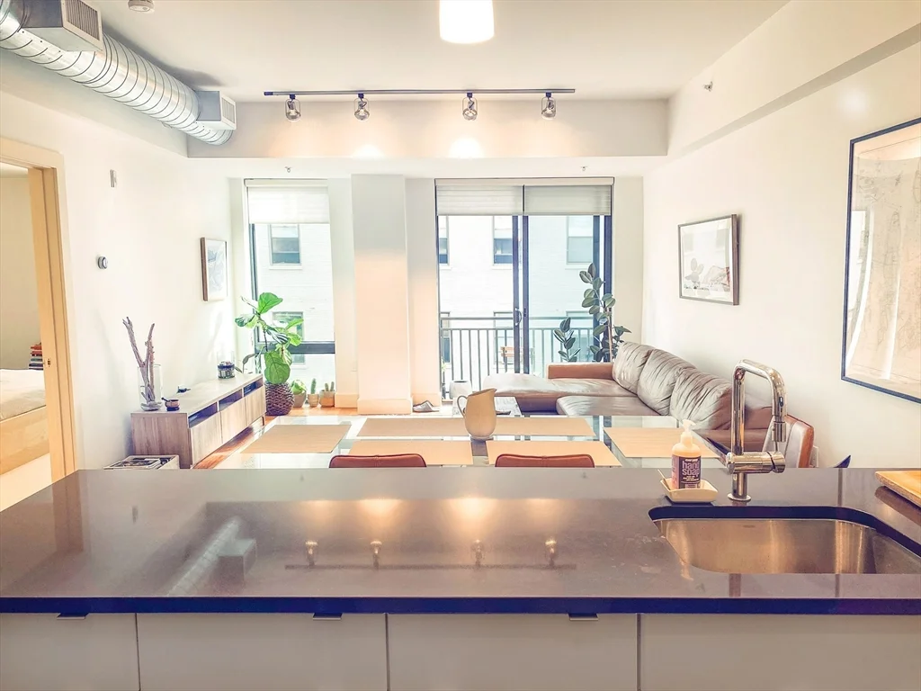 1 bed, 1 bath apartment for rent at 257 Northampton Unit 311, South End