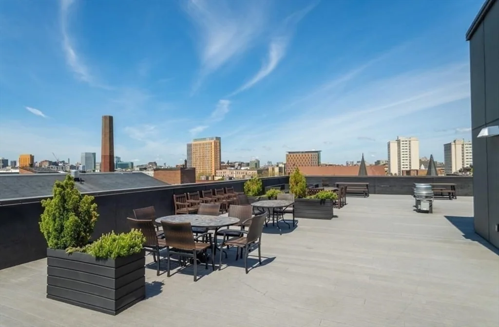 1 bed, 1 bath apartment for rent at 257 Northampton Unit 412, South End — photo 10 of 11