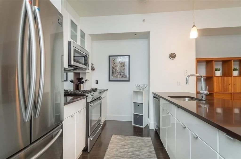 1 bed, 1 bath apartment for rent at 257 Northampton Unit 412, South End — photo 3 of 11