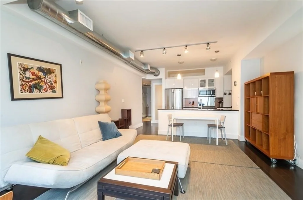 1 bed, 1 bath apartment for rent at 257 Northampton Unit 412, South End