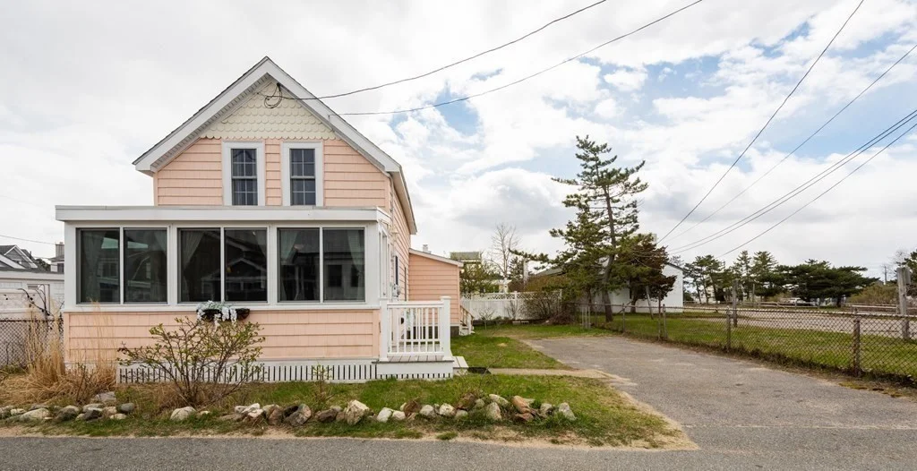 2 bed, 1 bath apartment for rent at 257 Northern Unit WINTER, Plum Island — photo 2 of 21