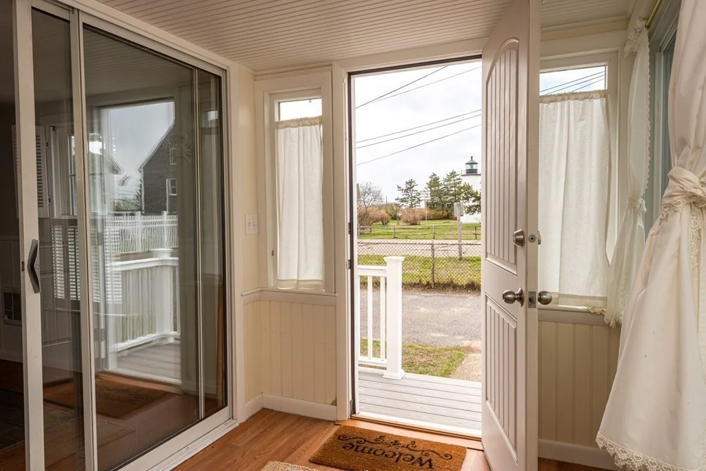 2 bed, 1 bath apartment for rent at 257 Northern Unit WINTER, Plum Island — photo 11 of 21