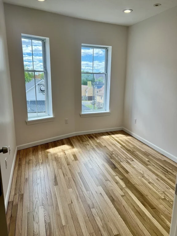 2 bed, 1 bath apartment for rent at 257 Pleasant St Unit 8, Worcester — photo 9 of 17