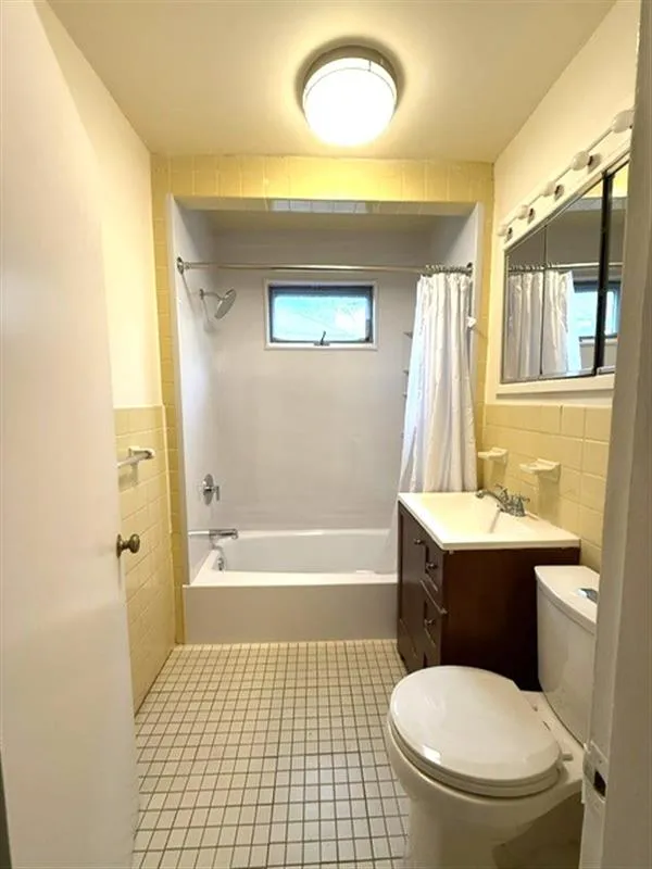 2 bed, 1 bath apartment for rent at 257 Powder House Boulevard Unit 1, West Somerville — photo 14 of 18