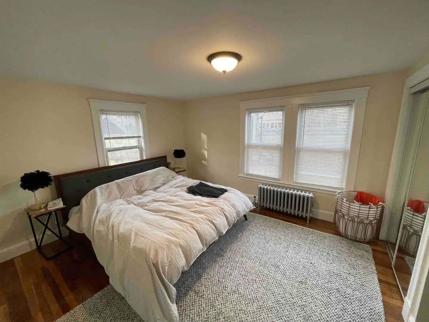 4.5 bed, 2 bath apartment for rent at 2572 Massachusetts Ave Unit 2, North Cambridge — photo 31 of 52