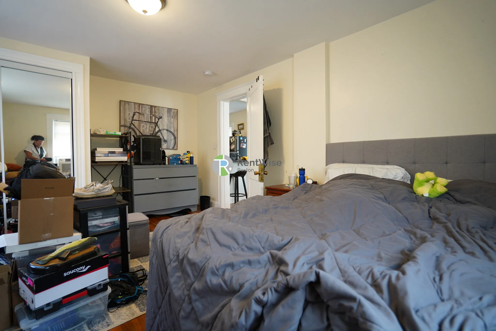 4.5 bed, 2 bath apartment for rent at 2572 Massachusetts Ave Unit 2, North Cambridge — photo 6 of 52