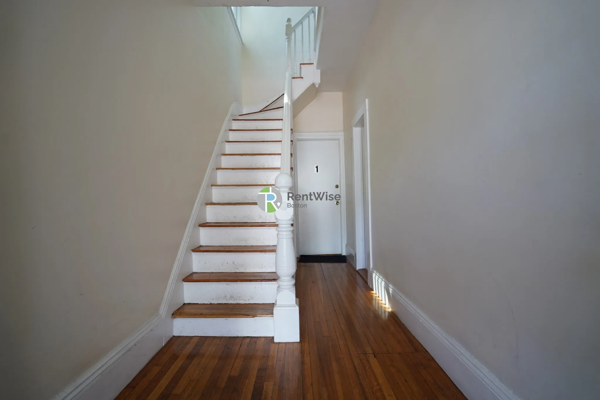 4.5 bed, 2 bath apartment for rent at 2572 Massachusetts Ave Unit 2, North Cambridge — photo 25 of 52