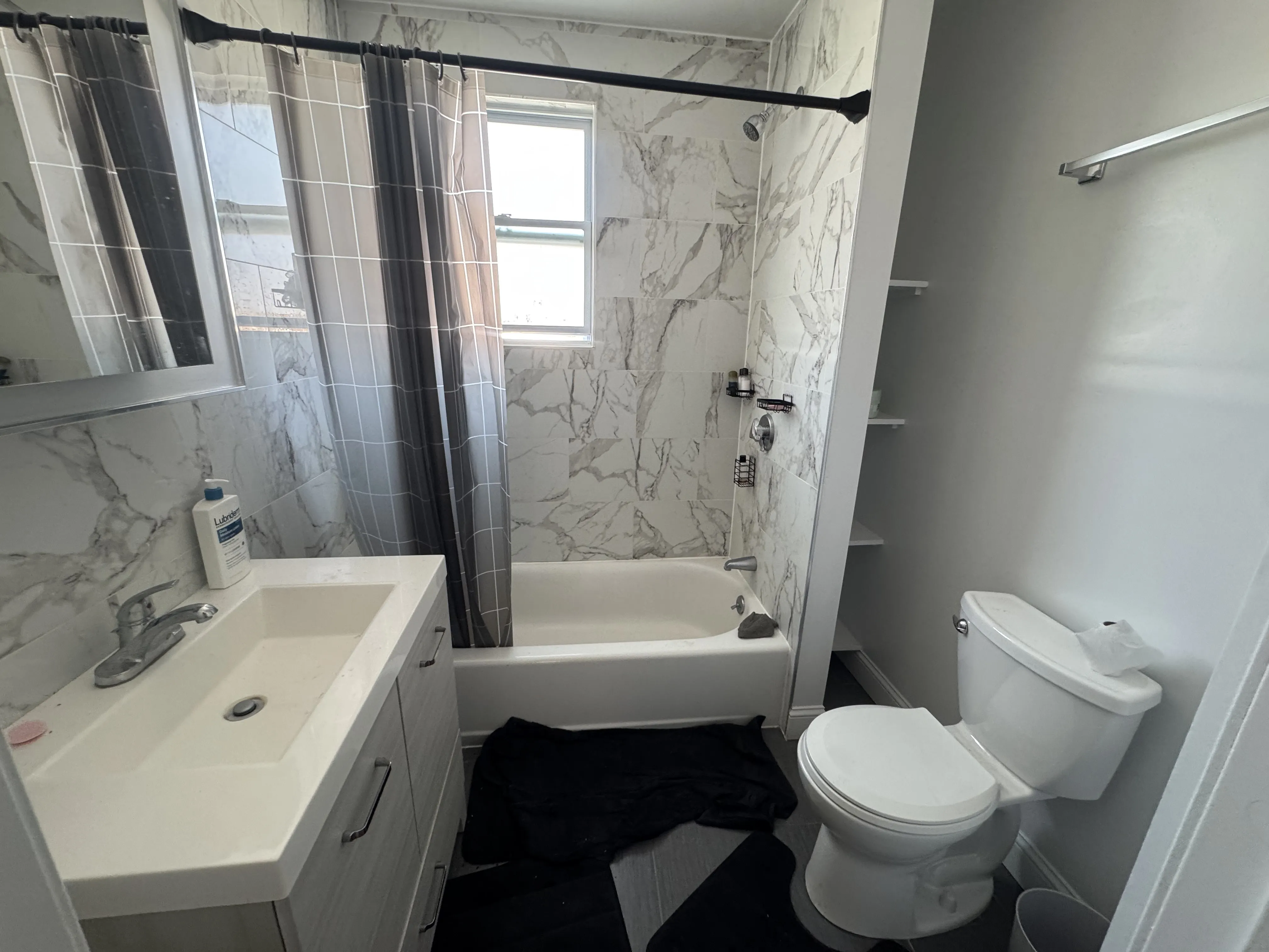 4.5 bed, 2 bath apartment for rent at 2574 Massachusetts Ave Unit 2, North Cambridge — photo 8 of 39