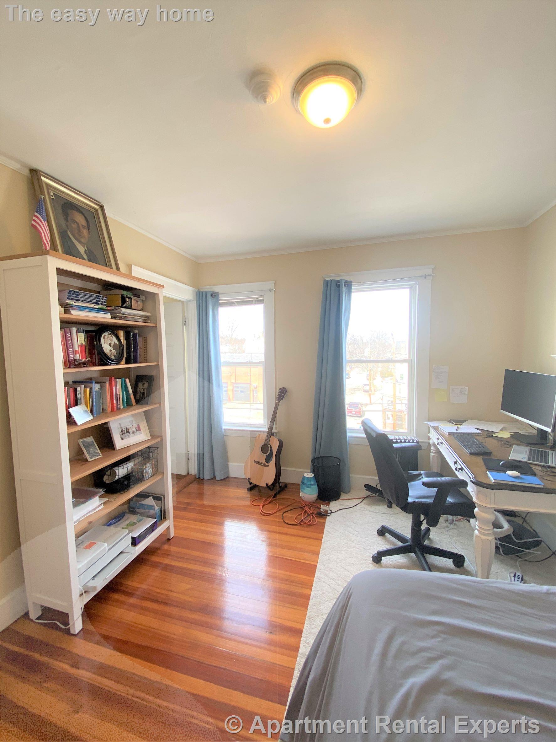 2 bed, 1 bath apartment for rent at 258 Belmont St Unit 3, Watertown Center — photo 11 of 14