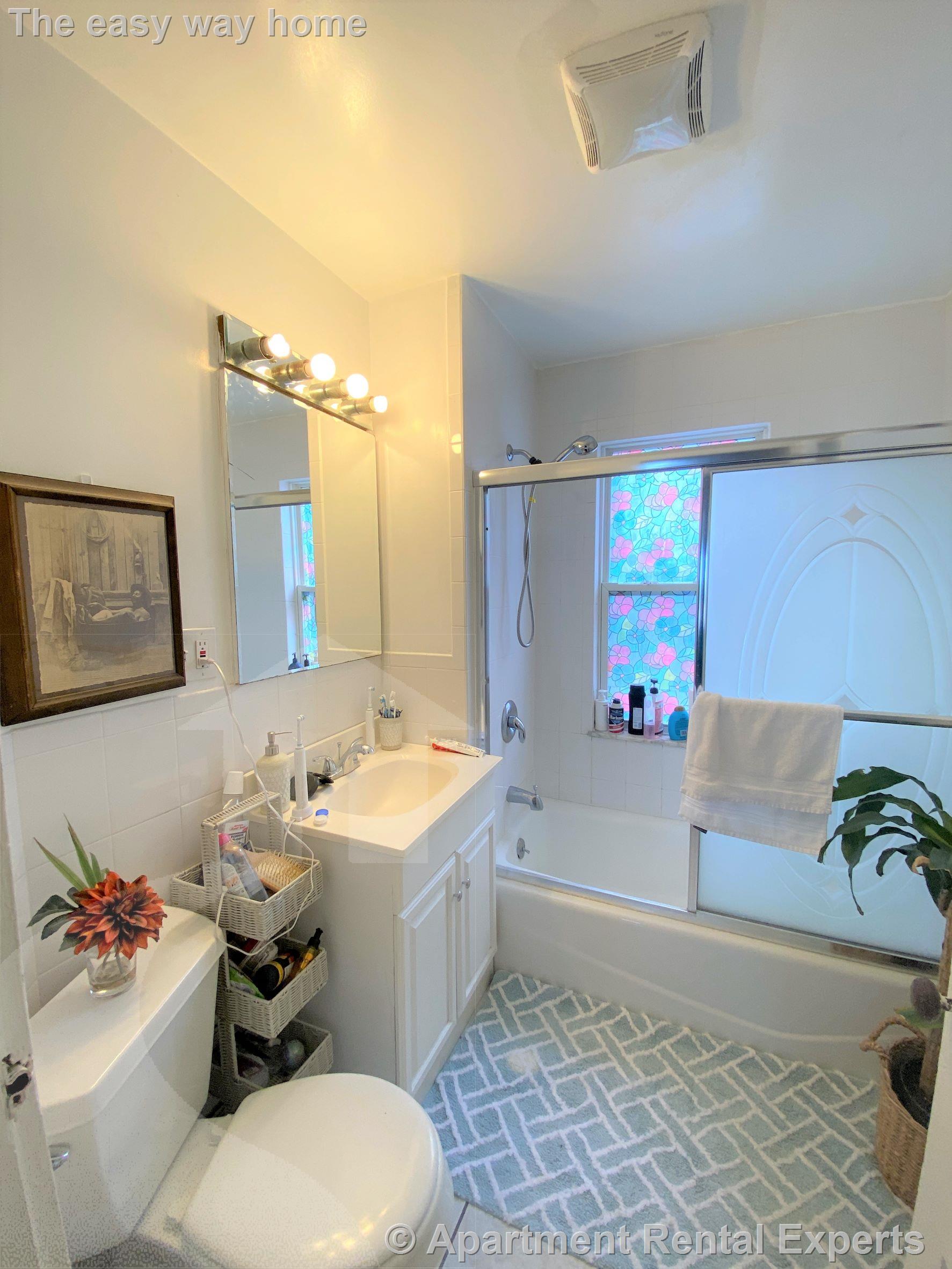 2 bed, 1 bath apartment for rent at 258 Belmont St Unit 3, Watertown Center — photo 10 of 14