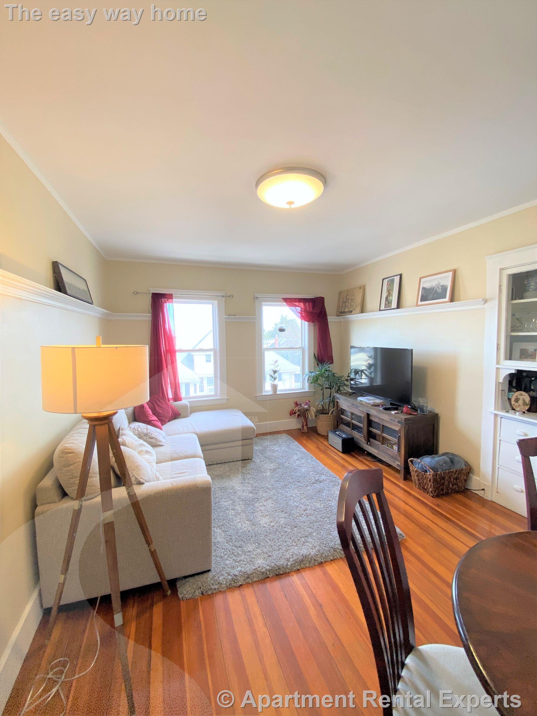 2 bed, 1 bath apartment for rent at 258 Belmont St Unit 3, Watertown Center — photo 4 of 14