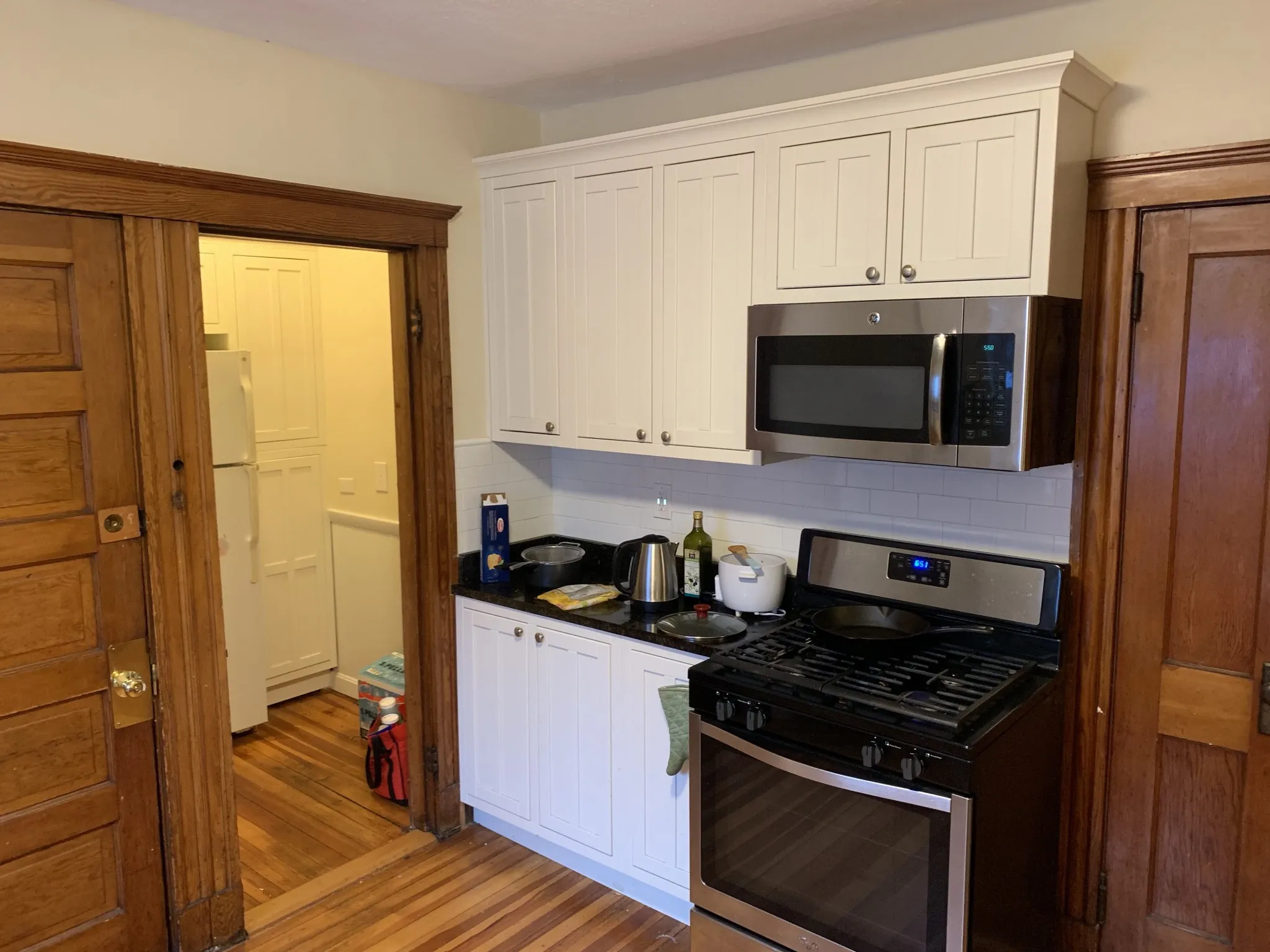 3 bed, 1 bath apartment for rent at 258 Boston Ave Unit 3, Medford — photo 4 of 18