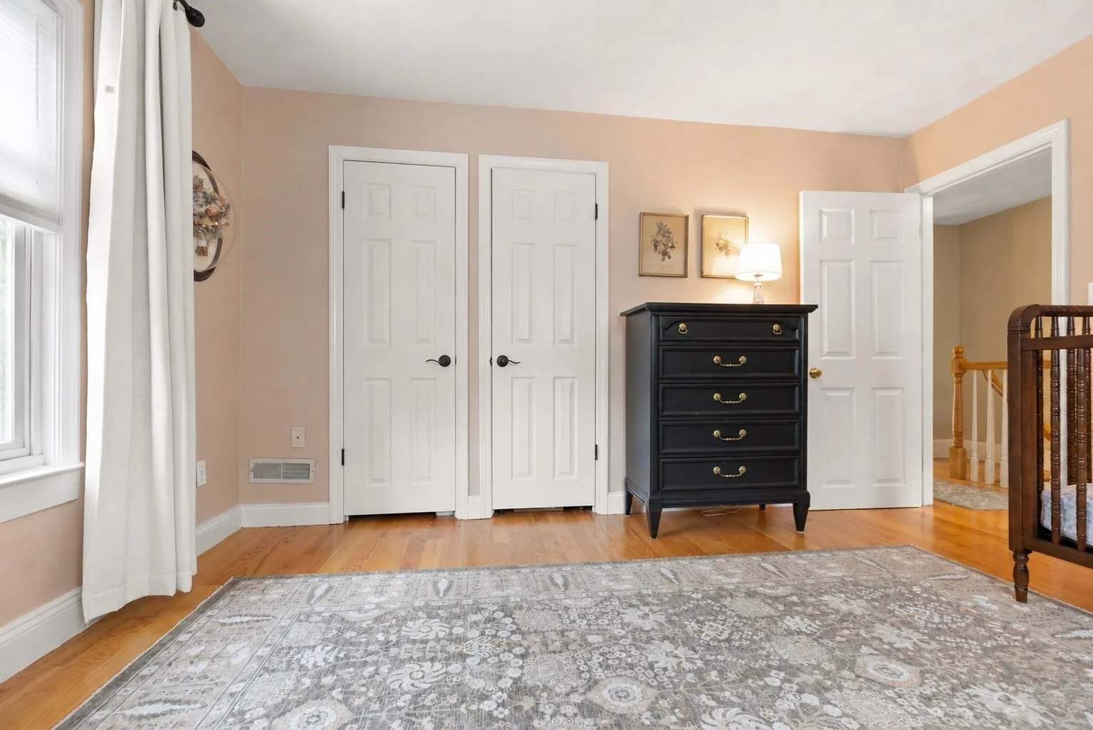 4 bed, 2 bath apartment for rent at 258 Cross St Unit 0, Winchester — photo 14 of 23