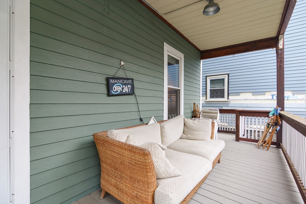 3 bed, 1 bath apartment for rent at 258 E Cottage St Unit 1, Dorchester — photo 11 of 12