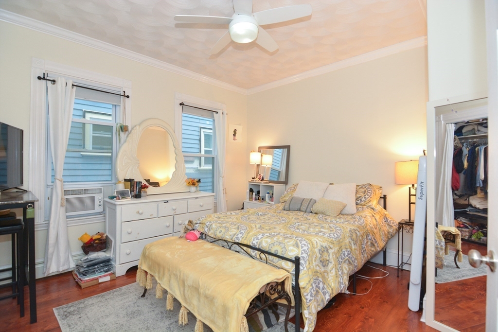 3 bed, 1 bath apartment for rent at 258 E Cottage St Unit 1, Dorchester — photo 8 of 12