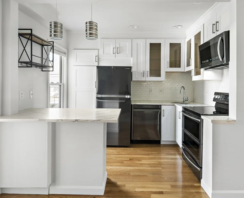 2 bed, 2 bath apartment for rent at 258 Everett St Unit 1, East Boston — photo 3 of 13